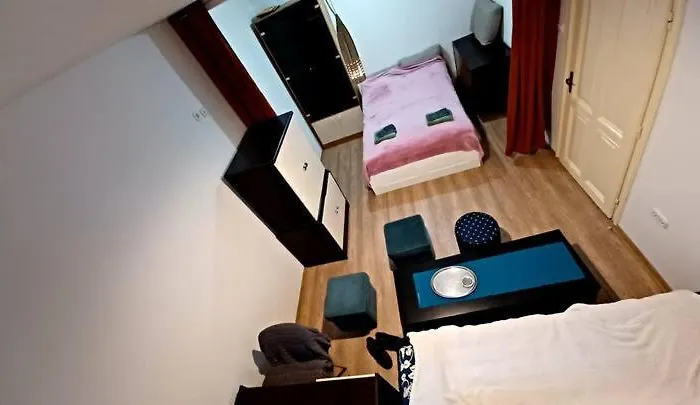 Apartman Next To The Central Station