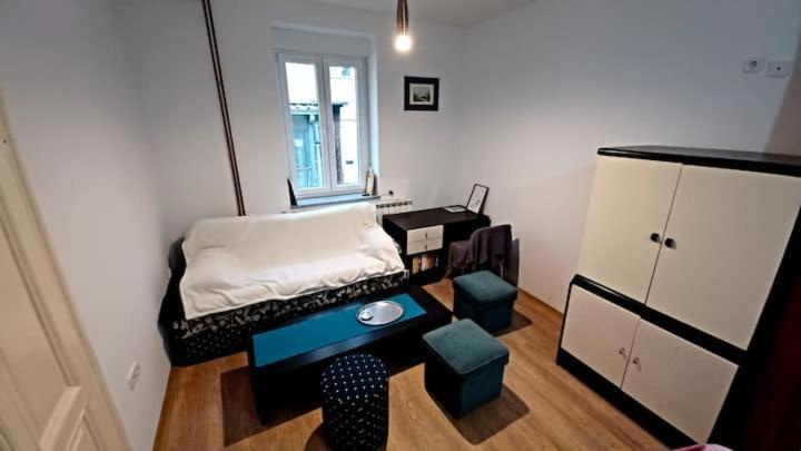 Apartman Next To The Station